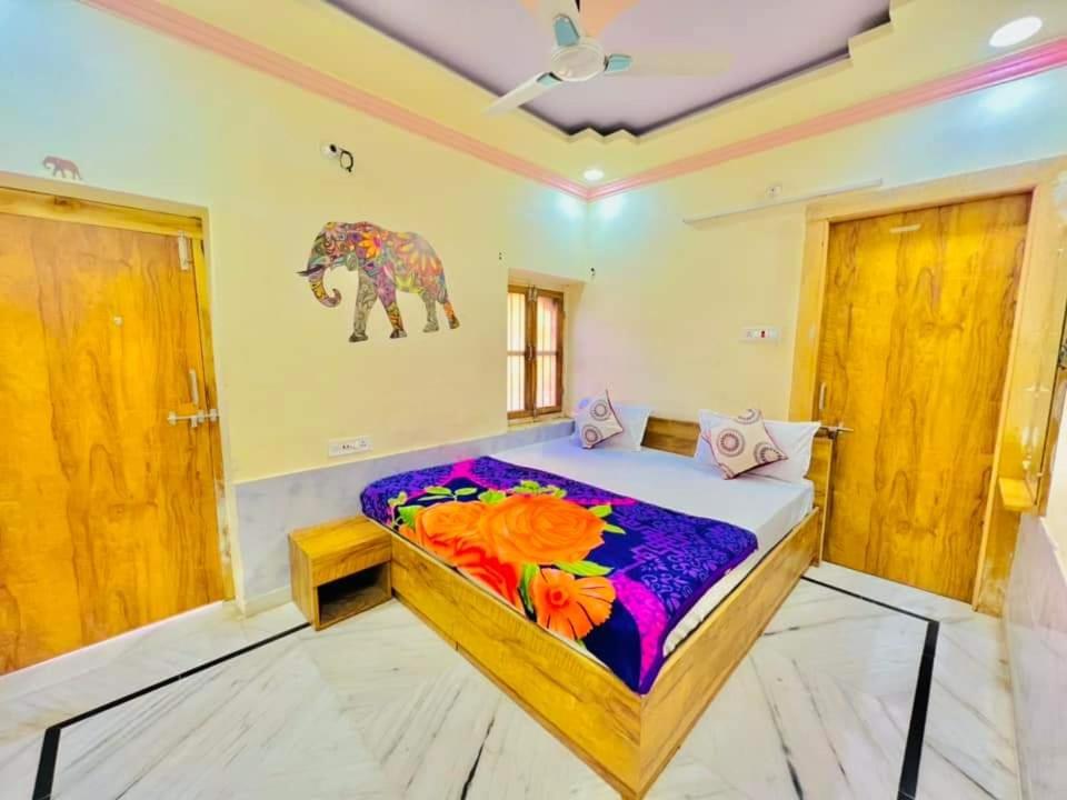 Hotel Dhora Jaisalmer Esterno foto